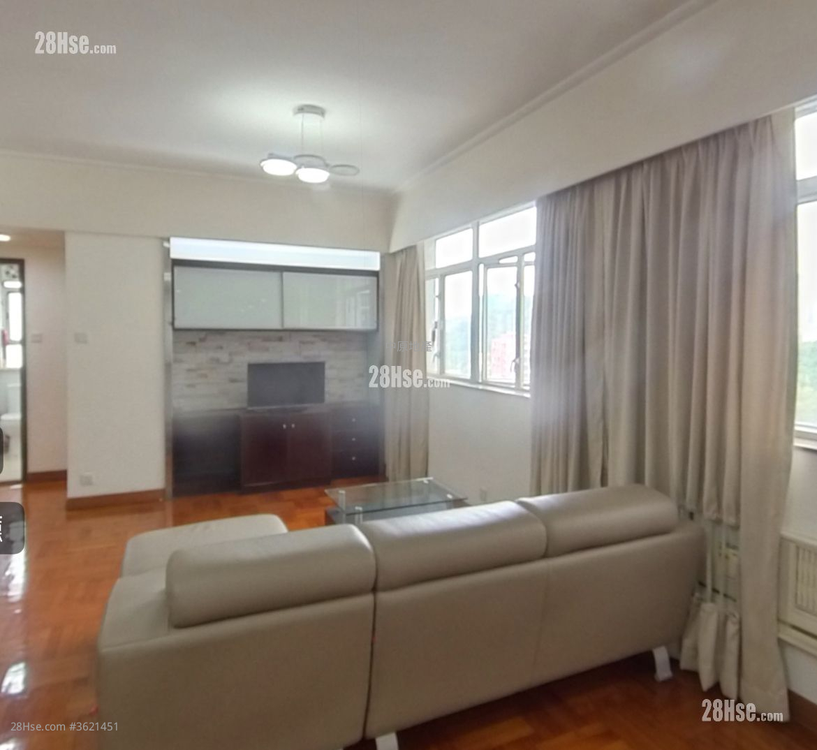 Duke Garden Sell 3 Bedrooms 985 ft² Duke Garden Sell 3 Bedrooms 985 ft²