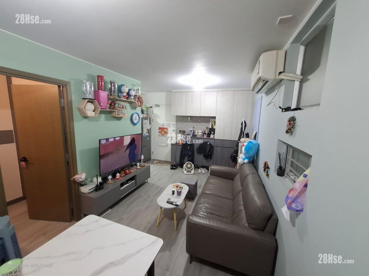 Yuk Wo Court Sell 1 Bedroom , 1 Bathroom 388 ft² Yuk Wo Court Sell 1 Bedroom , 1 Bathroom 388 ft²