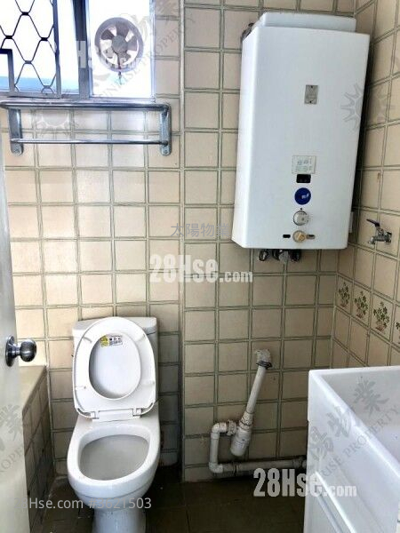 Whampoa Garden Sell 2 Bedrooms 389 ft² Whampoa Garden Sell 2 Bedrooms 389 ft²