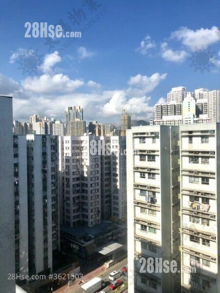 Whampoa Garden Sell 2 Bedrooms 389 ft² Whampoa Garden Sell 2 Bedrooms 389 ft²