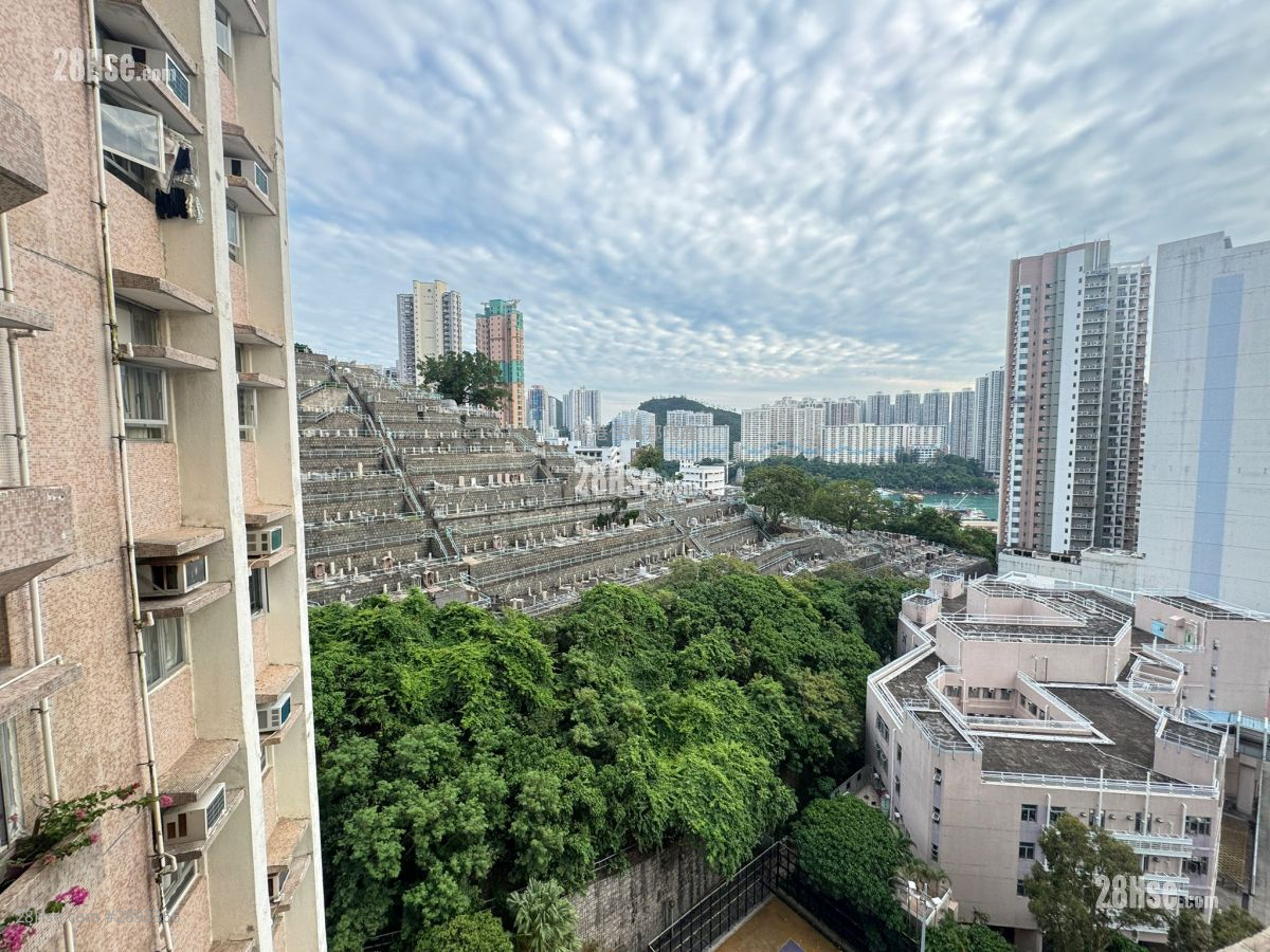 鴻福苑 售盤 2 房 , 1 浴室 407 平方呎