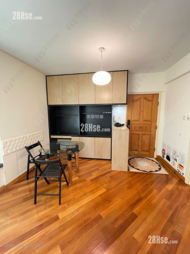 新寶城 售盤 3 房 , 1 浴室 561 平方呎 新寶城 售盤 3 房 , 1 浴室 561 平方呎