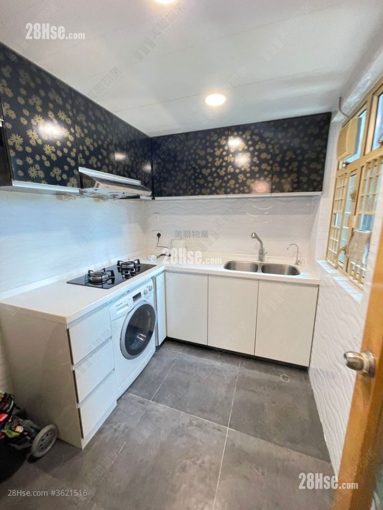 新寶城 售盤 3 房 , 1 浴室 561 平方呎 新寶城 售盤 3 房 , 1 浴室 561 平方呎