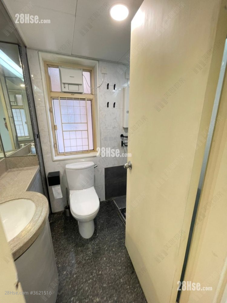 新寶城 售盤 3 房 , 1 浴室 561 平方呎 新寶城 售盤 3 房 , 1 浴室 561 平方呎