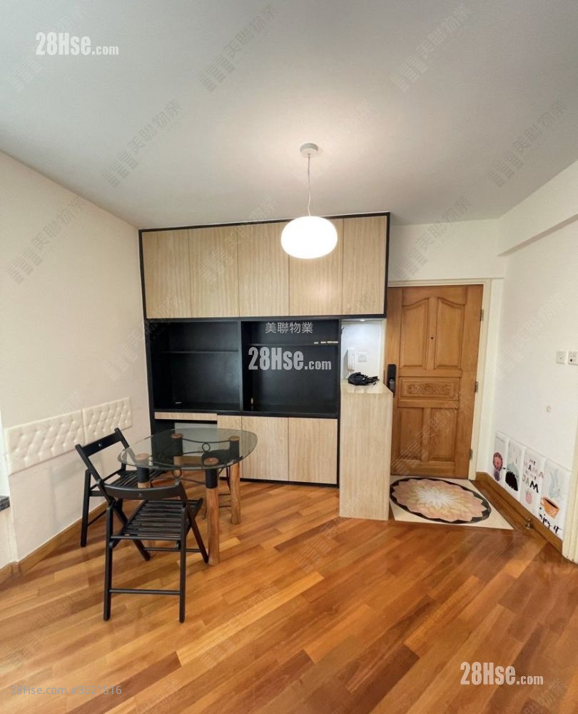 新寶城 售盤 3 房 , 1 浴室 561 平方呎 新寶城 售盤 3 房 , 1 浴室 561 平方呎