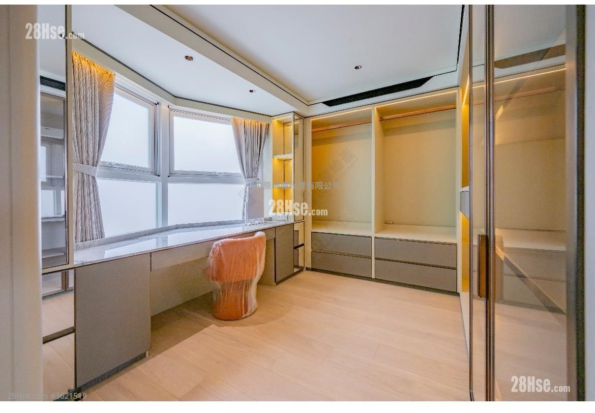 喇沙利道18A 售盤 5+ 房 5,364 平方呎 喇沙利道18A 售盤 5+ 房 5,364 平方呎