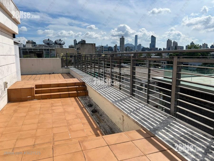 渭州道 售盤 4 房 8,227 平方呎 渭州道 售盤 4 房 8,227 平方呎