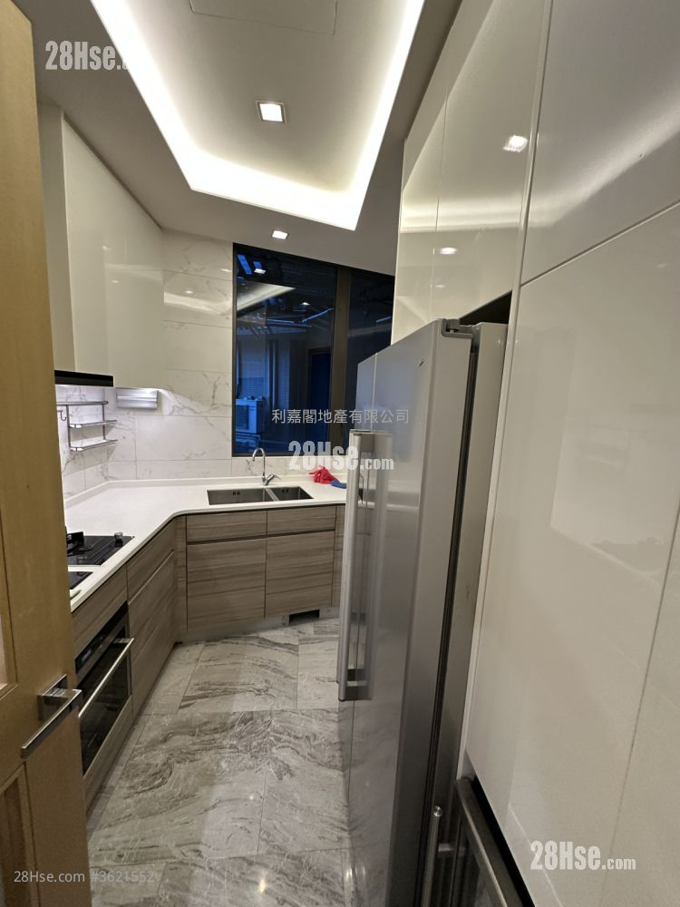 Dragons Range Sell 3 Bedrooms , 2 Bathrooms 1,011 ft² Dragons Range Sell 3 Bedrooms , 2 Bathrooms 1,011 ft²