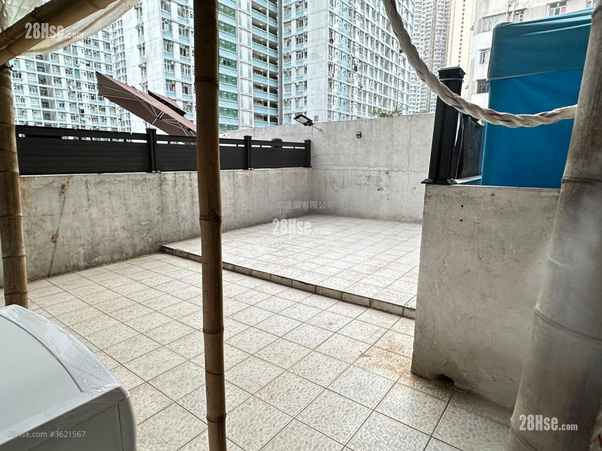 Tak Cheong Building Rental Studio , 1 Bathroom 170 ft² Tak Cheong Building Rental Studio , 1 Bathroom 170 ft²