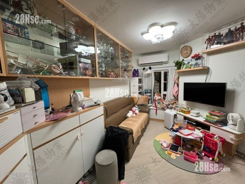Whampoa Garden Sell 2 Bedrooms 389 ft² Whampoa Garden Sell 2 Bedrooms 389 ft²