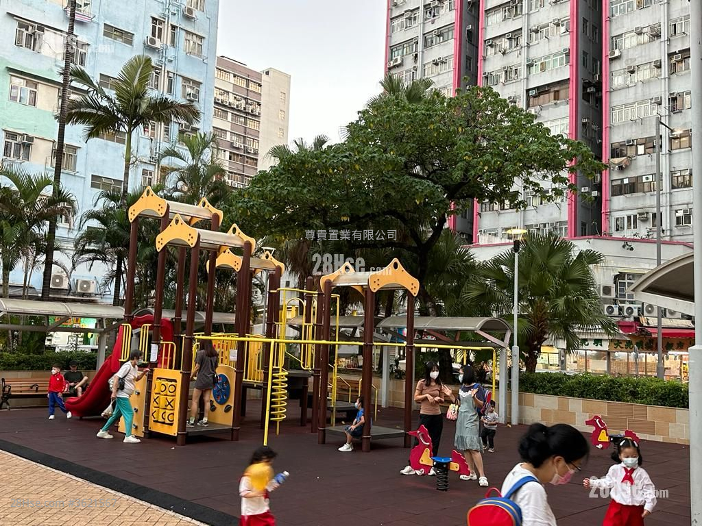 Tak Cheong Building Rental Studio , 1 Bathroom 170 ft² Tak Cheong Building Rental Studio , 1 Bathroom 170 ft²