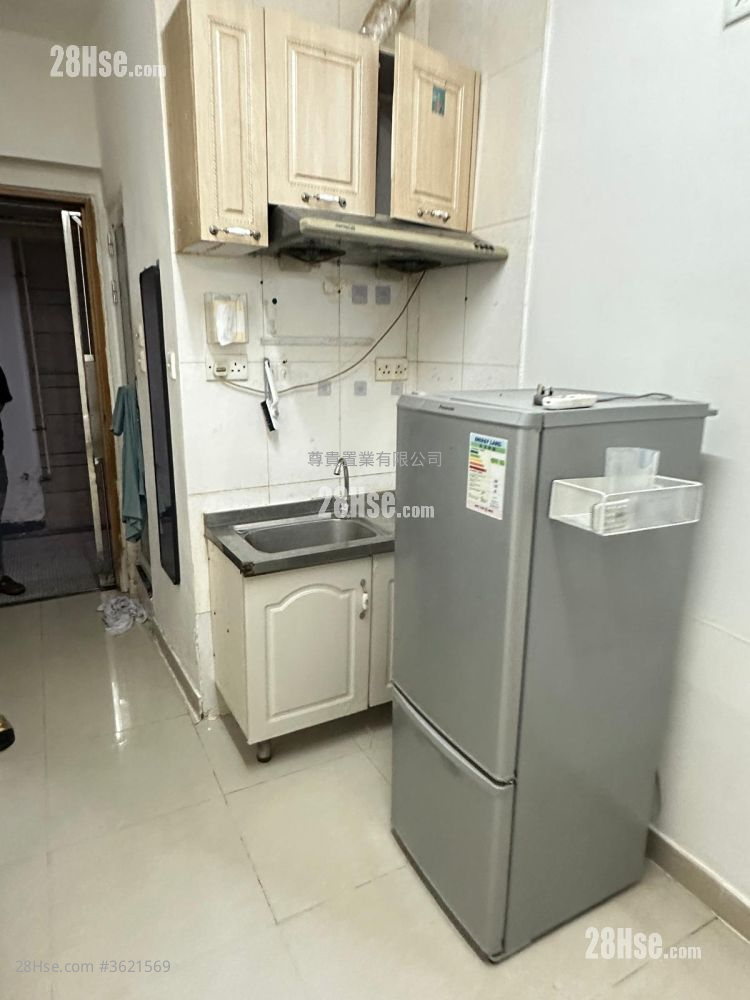 Tak Cheong Building Rental Studio , 1 Bathroom 180 ft² Tak Cheong Building Rental Studio , 1 Bathroom 180 ft²