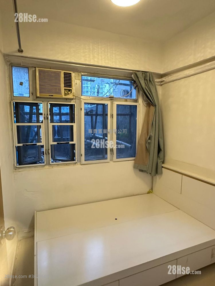 Tak Cheong Building Rental Studio , 1 Bathroom 180 ft² Tak Cheong Building Rental Studio , 1 Bathroom 180 ft²