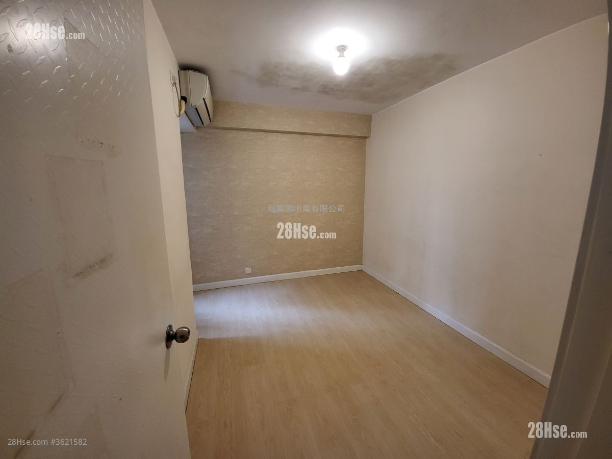 美孚新邨 售盤 3 房 , 2 浴室 719 平方呎 美孚新邨 售盤 3 房 , 2 浴室 719 平方呎