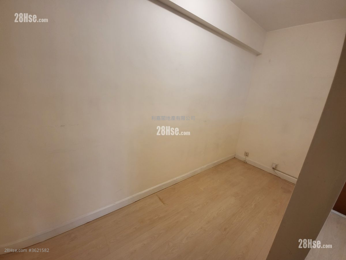 美孚新邨 售盤 3 房 , 2 浴室 719 平方呎 美孚新邨 售盤 3 房 , 2 浴室 719 平方呎