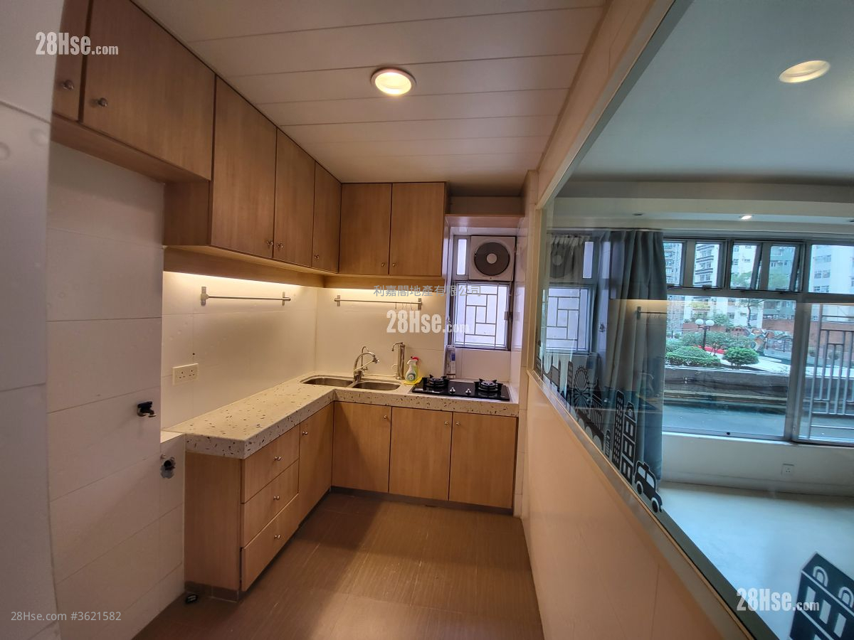 美孚新邨 售盤 3 房 , 2 浴室 719 平方呎 美孚新邨 售盤 3 房 , 2 浴室 719 平方呎