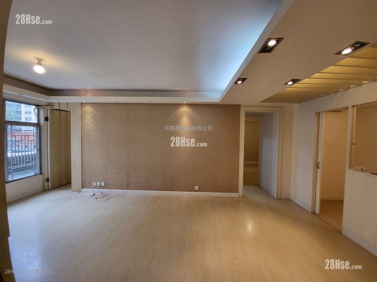 美孚新邨 售盤 3 房 , 2 浴室 719 平方呎 美孚新邨 售盤 3 房 , 2 浴室 719 平方呎