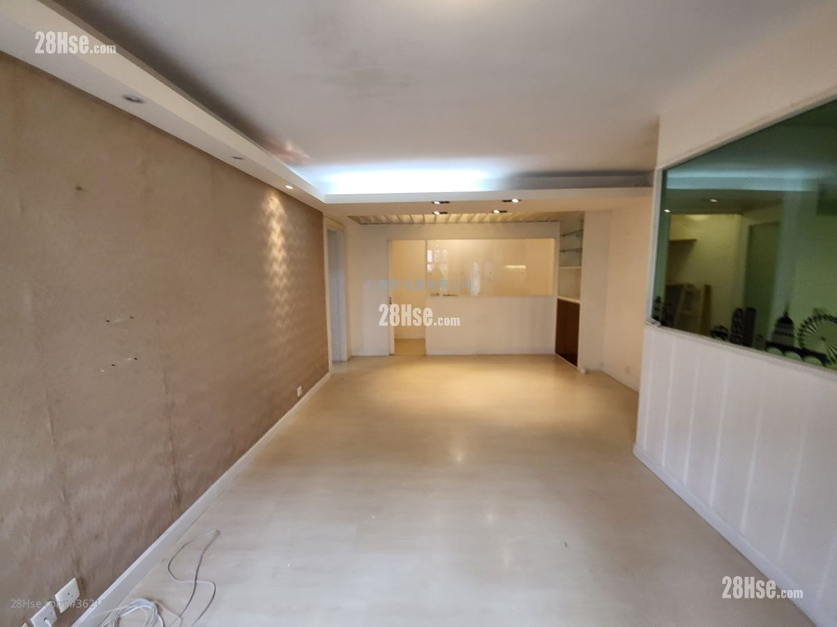 美孚新邨 售盤 3 房 , 2 浴室 719 平方呎 美孚新邨 售盤 3 房 , 2 浴室 719 平方呎