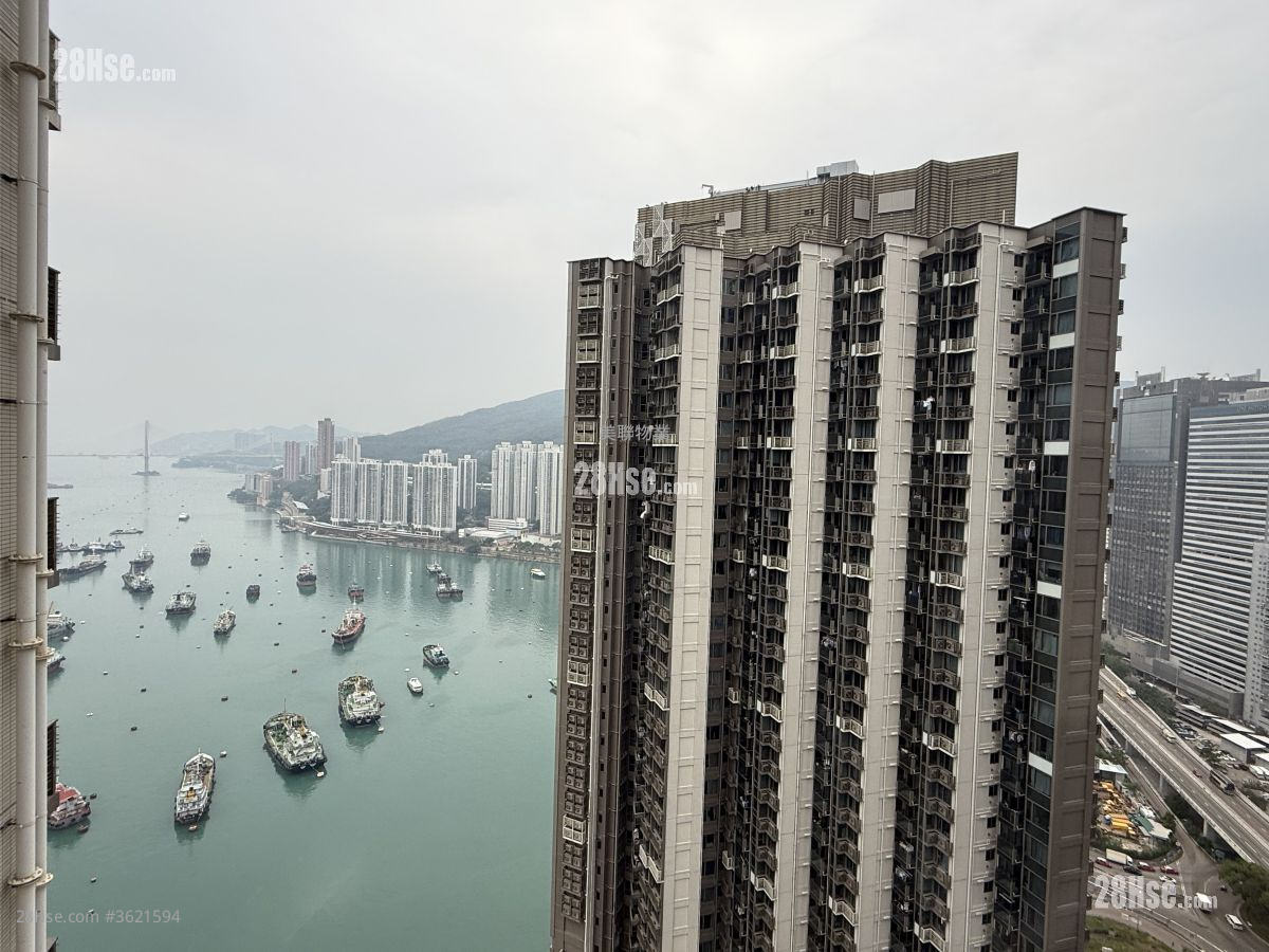 Ocean Pride Rental 527 ft²