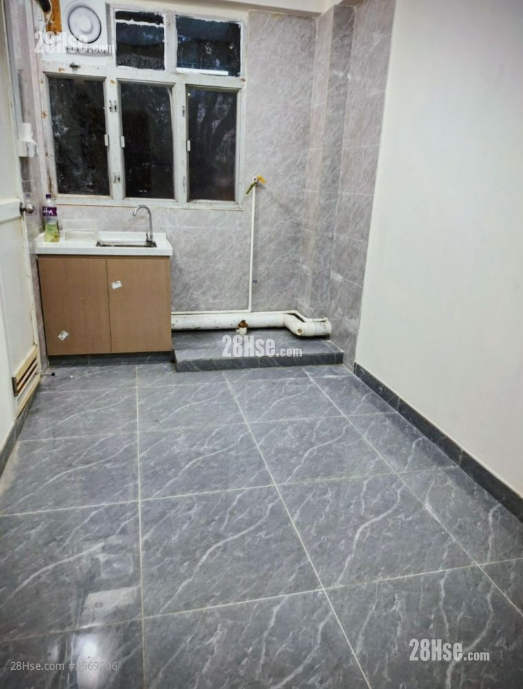 Jumbo Building Rental 1 Bathroom 160 ft² Jumbo Building Rental 1 Bathroom 160 ft²