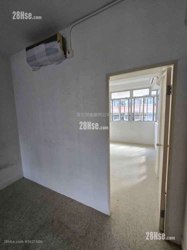 Apartment Rental 2 Bedrooms , 1 Bathroom 590 ft² Apartment Rental 2 Bedrooms , 1 Bathroom 590 ft²