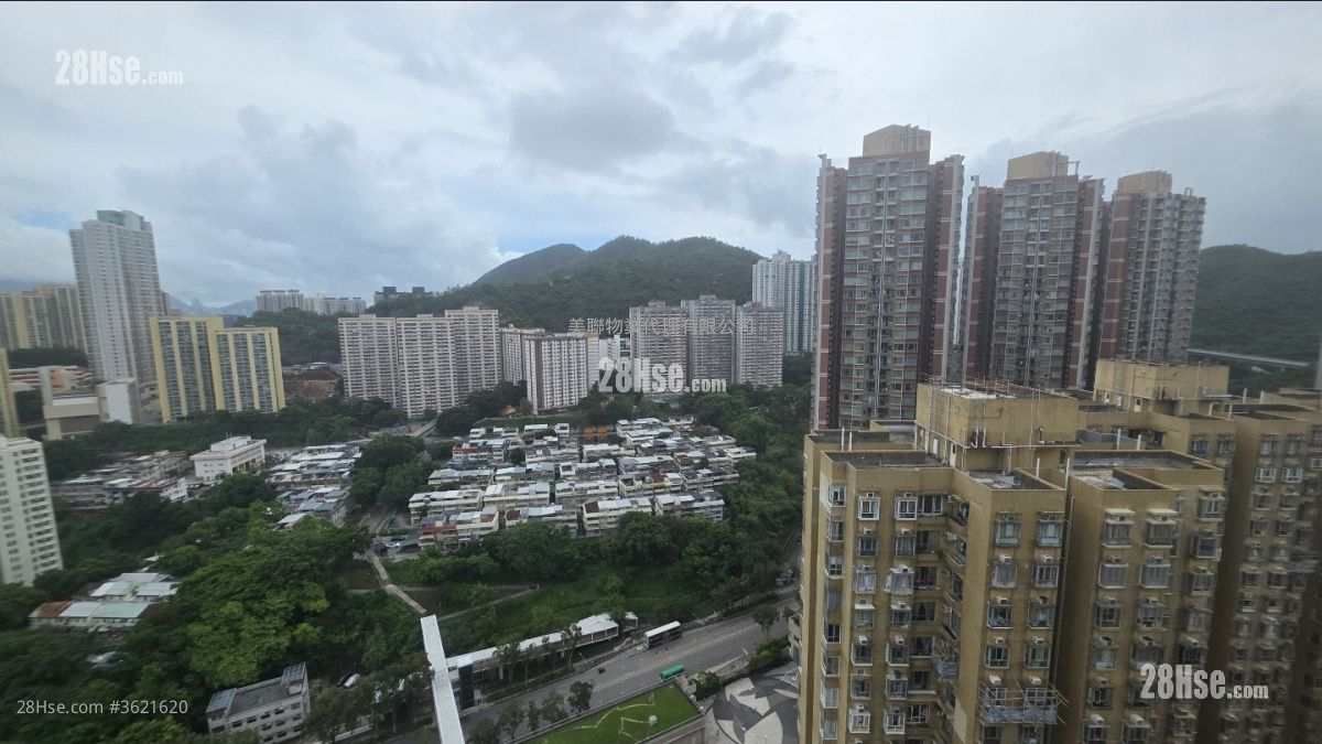 Tsing Yi Garden Sell 2 Bedrooms , 1 Bathroom 343 ft² Tsing Yi Garden Sell 2 Bedrooms , 1 Bathroom 343 ft²