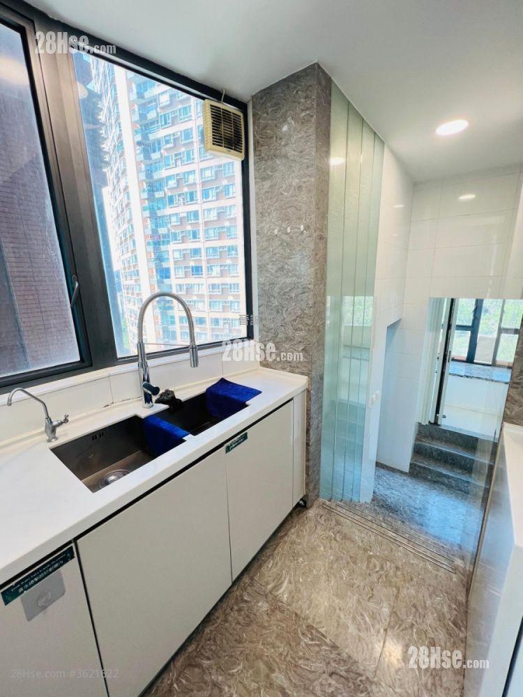 海譽 租盤 5+ 房 , 3 浴室 1,124 平方呎 海譽 租盤 5+ 房 , 3 浴室 1,124 平方呎