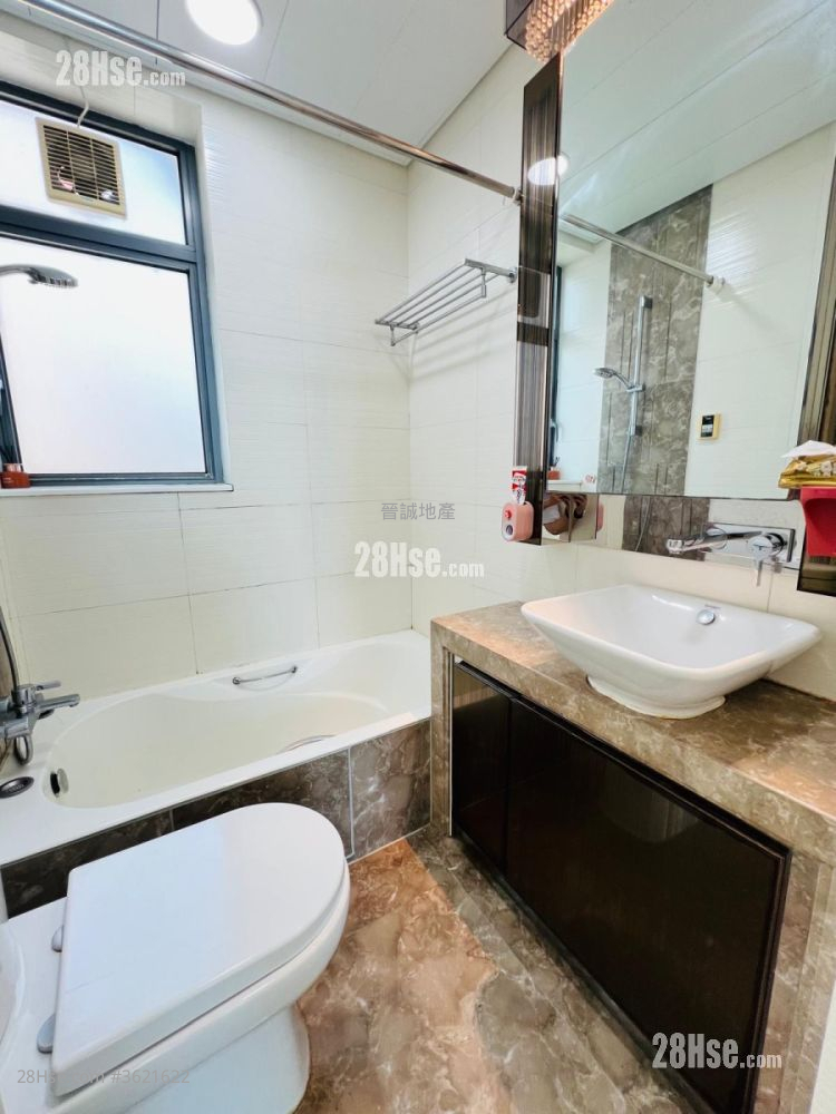 海譽 租盤 5+ 房 , 3 浴室 1,124 平方呎 海譽 租盤 5+ 房 , 3 浴室 1,124 平方呎