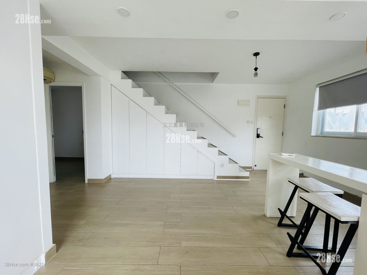 Tan Cheung Rental 4 Bedrooms , 2 Bathrooms 700 ft² Tan Cheung Rental 4 Bedrooms , 2 Bathrooms 700 ft²