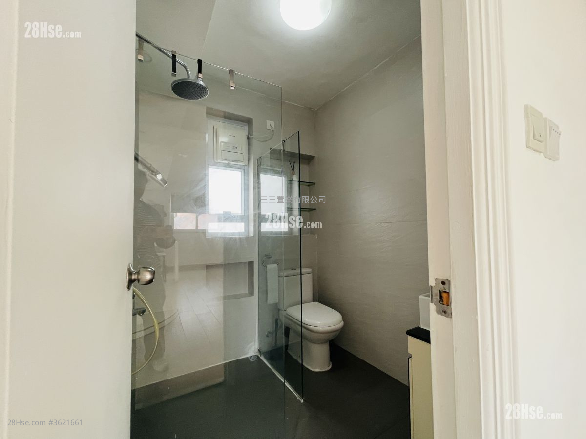 Tan Cheung Rental 4 Bedrooms , 2 Bathrooms 700 ft² Tan Cheung Rental 4 Bedrooms , 2 Bathrooms 700 ft²