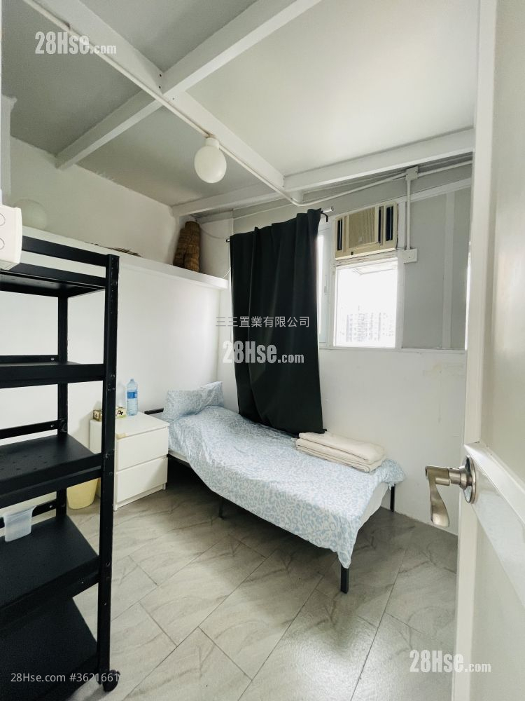 Tan Cheung Rental 4 Bedrooms , 2 Bathrooms 700 ft² Tan Cheung Rental 4 Bedrooms , 2 Bathrooms 700 ft²