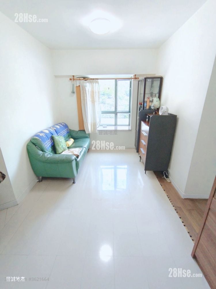 Sea Crest Villa Sell 2 Bedrooms , 1 Bathroom 454 ft²
