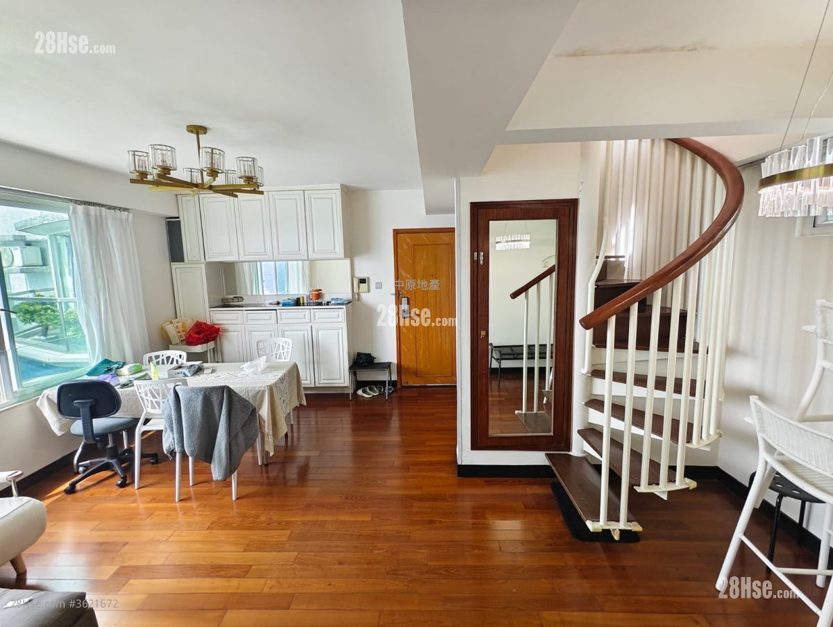 Hong Kong Garden Rental 3 Bedrooms , 2 Bathrooms 792 ft²