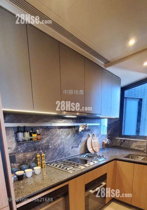 In One Sell 3 Bedrooms , 2 Bathrooms 904 ft² In One Sell 3 Bedrooms , 2 Bathrooms 904 ft²