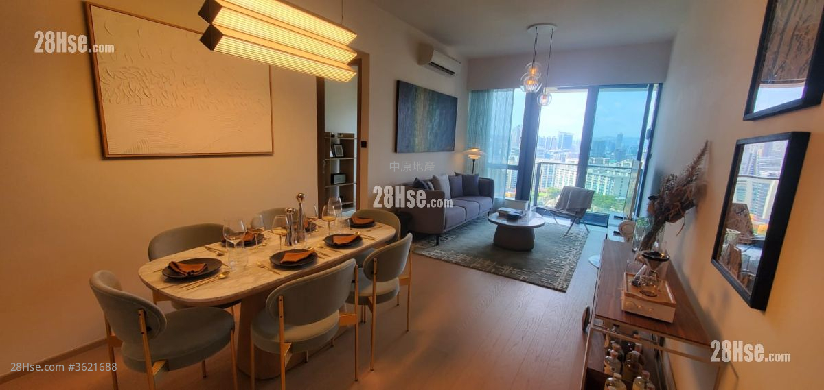 In One Sell 3 Bedrooms , 2 Bathrooms 904 ft² In One Sell 3 Bedrooms , 2 Bathrooms 904 ft²