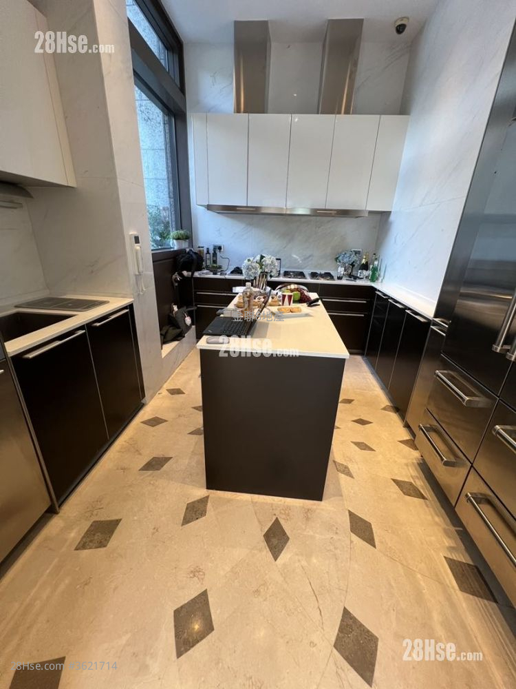 Shouson Peak 售盤 5+ 房 , 4 浴室 4,144 平方呎 Shouson Peak 售盤 5+ 房 , 4 浴室 4,144 平方呎