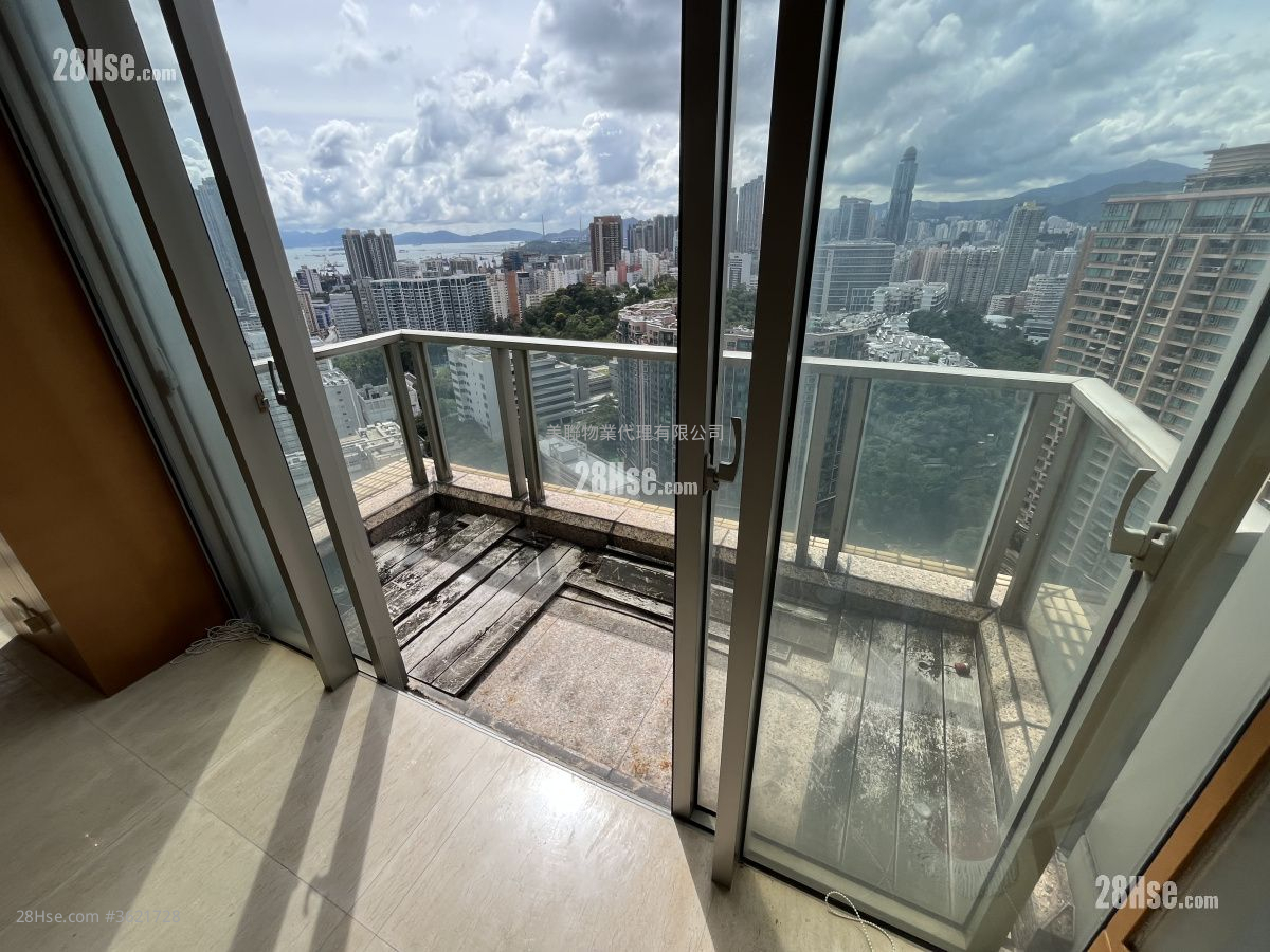 Parc Palais Sell 5+ Bedrooms , 3 Bathrooms 1,771 ft² Parc Palais Sell 5+ Bedrooms , 3 Bathrooms 1,771 ft²