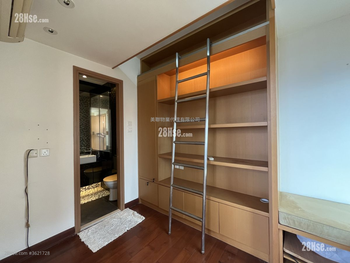 Parc Palais Sell 5+ Bedrooms , 3 Bathrooms 1,771 ft² Parc Palais Sell 5+ Bedrooms , 3 Bathrooms 1,771 ft²