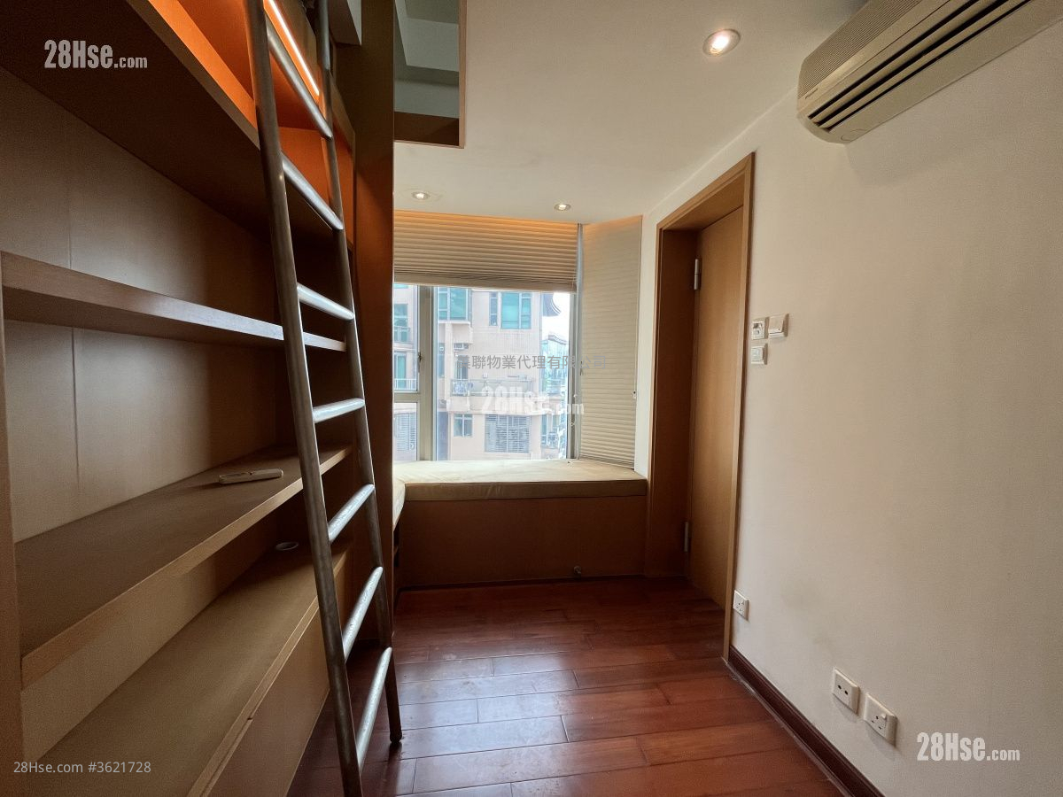 Parc Palais Sell 5+ Bedrooms , 3 Bathrooms 1,771 ft² Parc Palais Sell 5+ Bedrooms , 3 Bathrooms 1,771 ft²