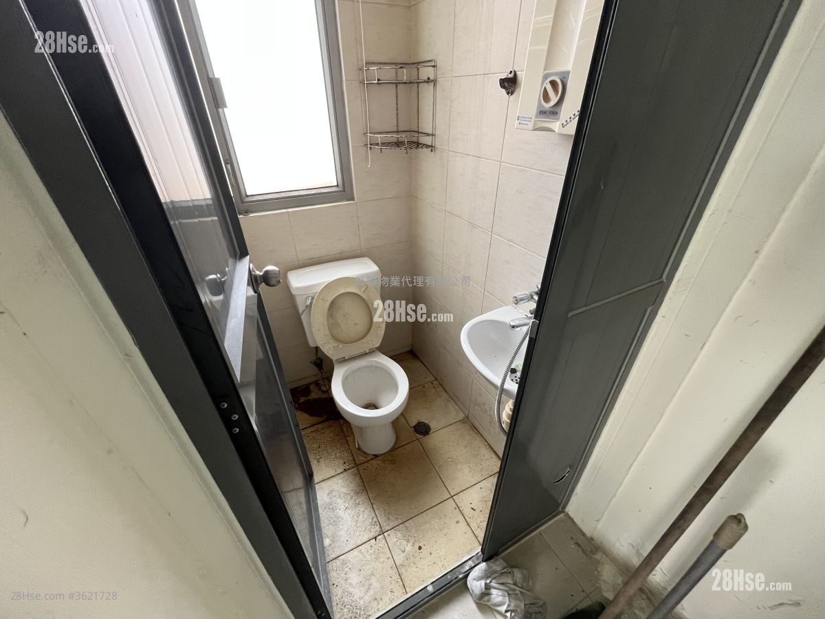 Parc Palais Sell 5+ Bedrooms , 3 Bathrooms 1,771 ft² Parc Palais Sell 5+ Bedrooms , 3 Bathrooms 1,771 ft²