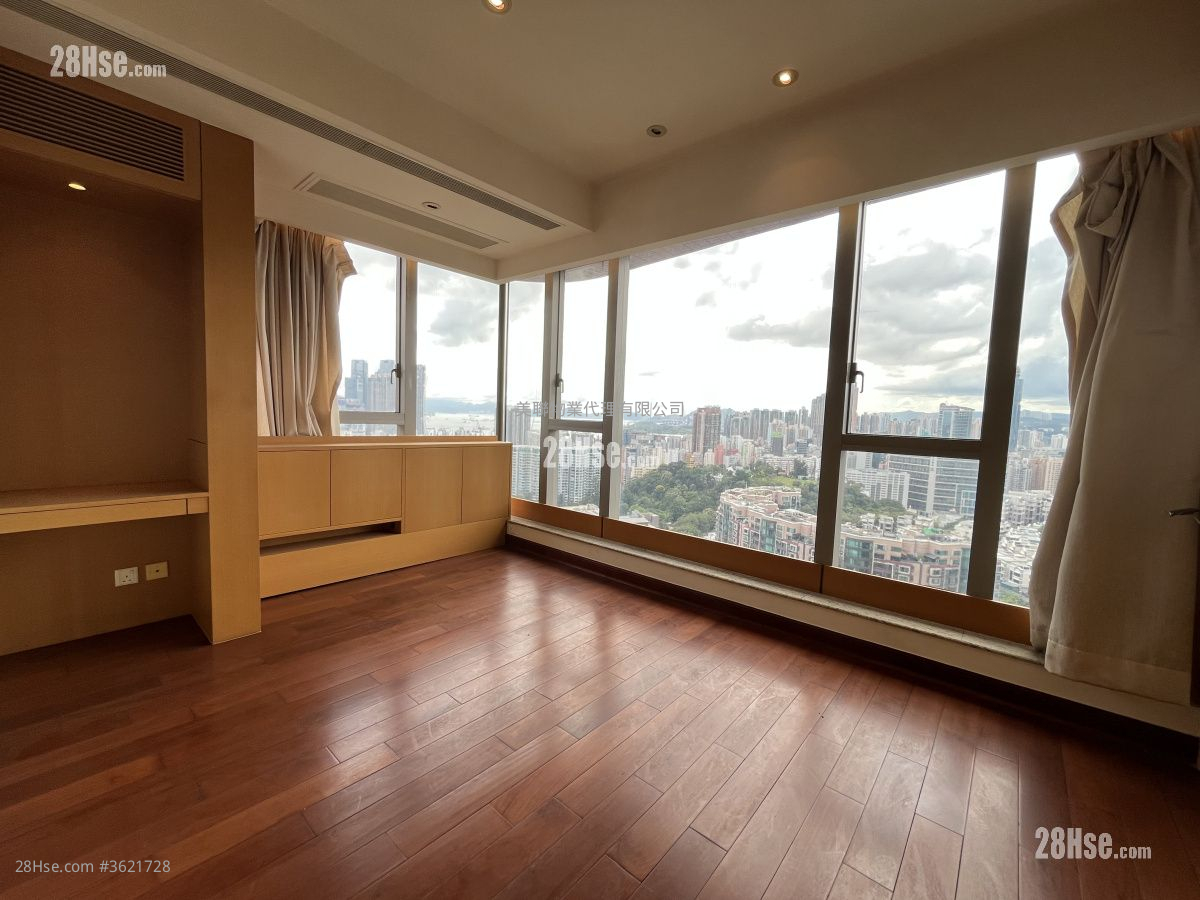 Parc Palais Sell 5+ Bedrooms , 3 Bathrooms 1,771 ft² Parc Palais Sell 5+ Bedrooms , 3 Bathrooms 1,771 ft²