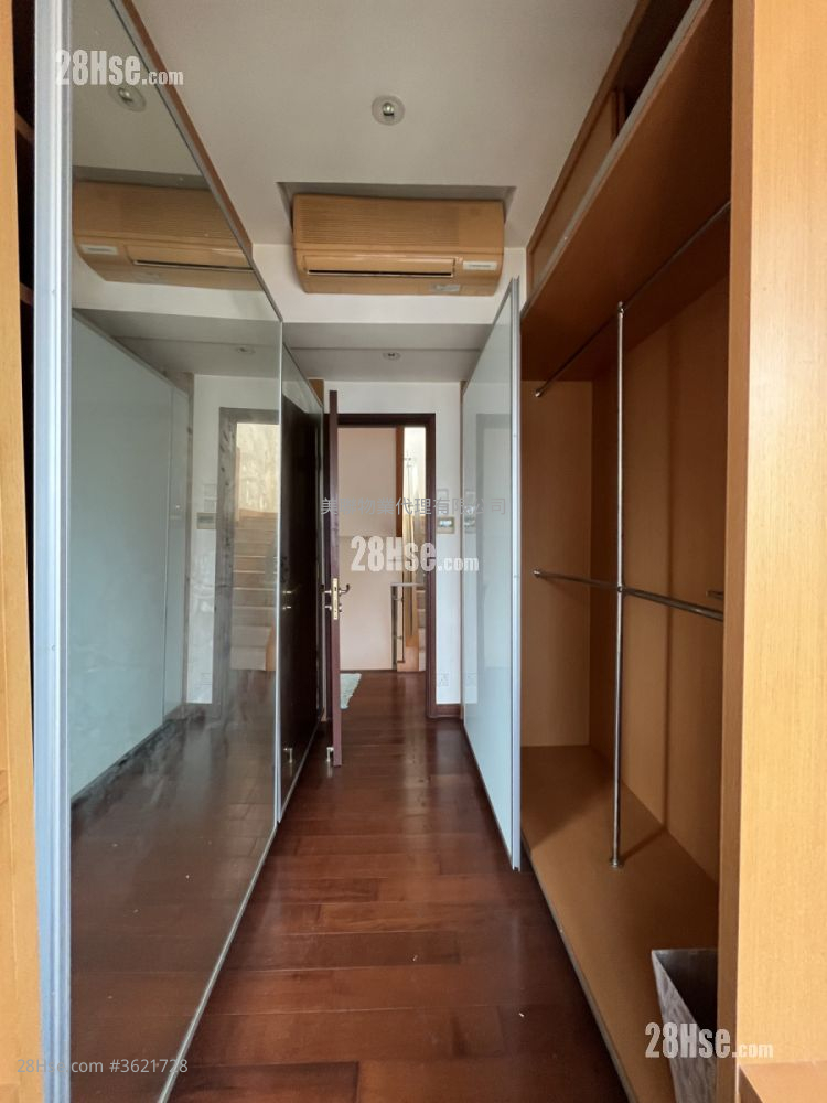 Parc Palais Sell 5+ Bedrooms , 3 Bathrooms 1,771 ft² Parc Palais Sell 5+ Bedrooms , 3 Bathrooms 1,771 ft²