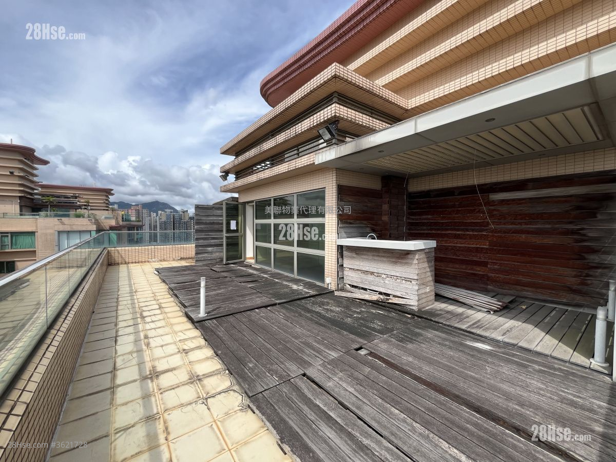 Parc Palais Sell 5+ Bedrooms , 3 Bathrooms 1,771 ft² Parc Palais Sell 5+ Bedrooms , 3 Bathrooms 1,771 ft²