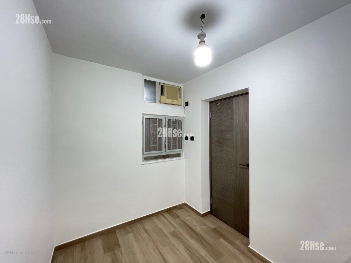 Ching Wah Court Rental 2 Bedrooms , 1 Bathroom 401 ft² Ching Wah Court Rental 2 Bedrooms , 1 Bathroom 401 ft²