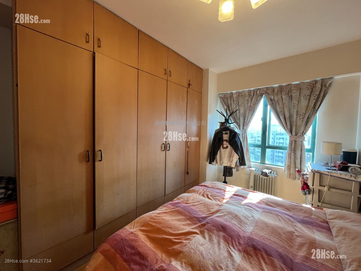 龍柏花園 售盤 3 房 , 2 浴室 1,293 平方呎 龍柏花園 售盤 3 房 , 2 浴室 1,293 平方呎