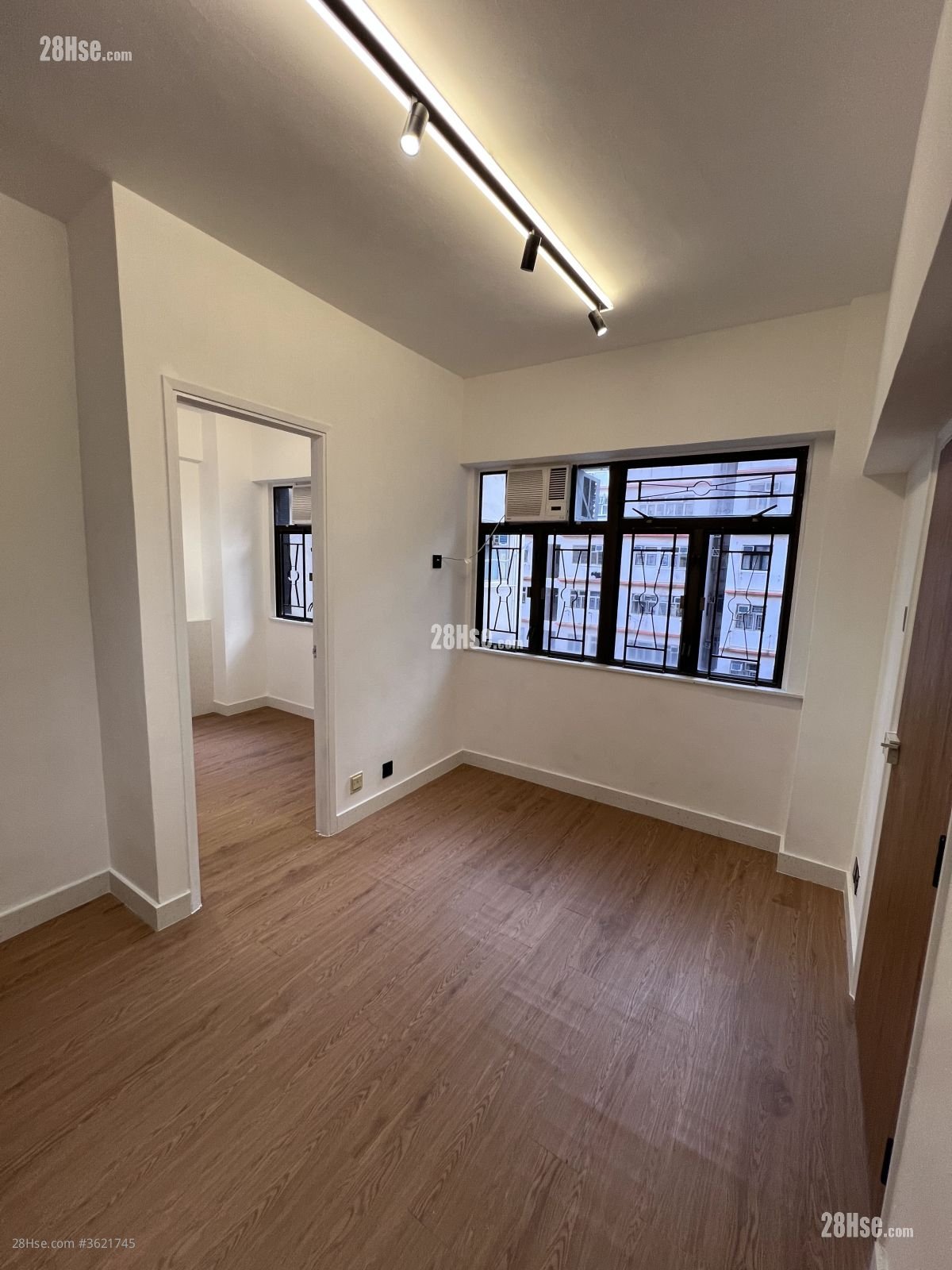 恆隆銀行西區分行大廈 租盤 1 房 , 1 浴室 恆隆銀行西區分行大廈 租盤 1 房 , 1 浴室