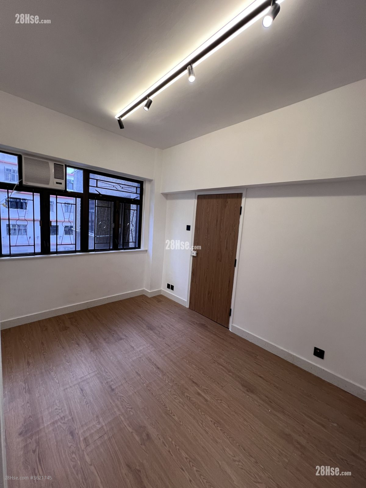 恆隆銀行西區分行大廈 租盤 1 房 , 1 浴室 恆隆銀行西區分行大廈 租盤 1 房 , 1 浴室