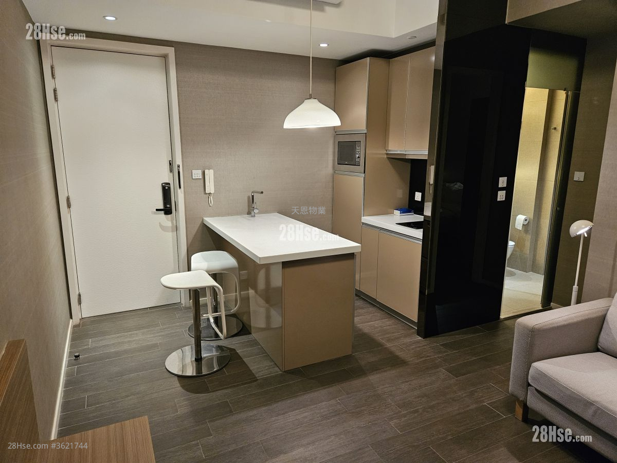 Queen's Cube 租盤 1 房 , 1 浴室 377 平方呎 Queen's Cube 租盤 1 房 , 1 浴室 377 平方呎