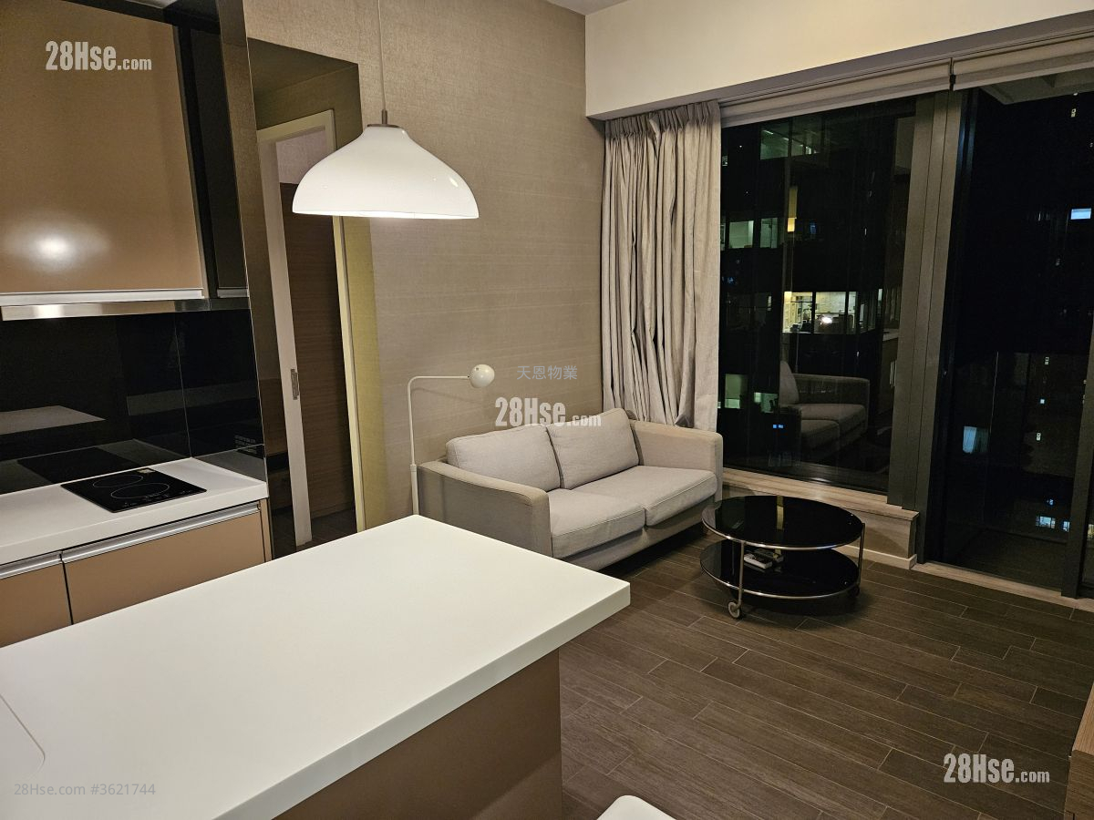 Queen's Cube 租盤 1 房 , 1 浴室 377 平方呎 Queen's Cube 租盤 1 房 , 1 浴室 377 平方呎