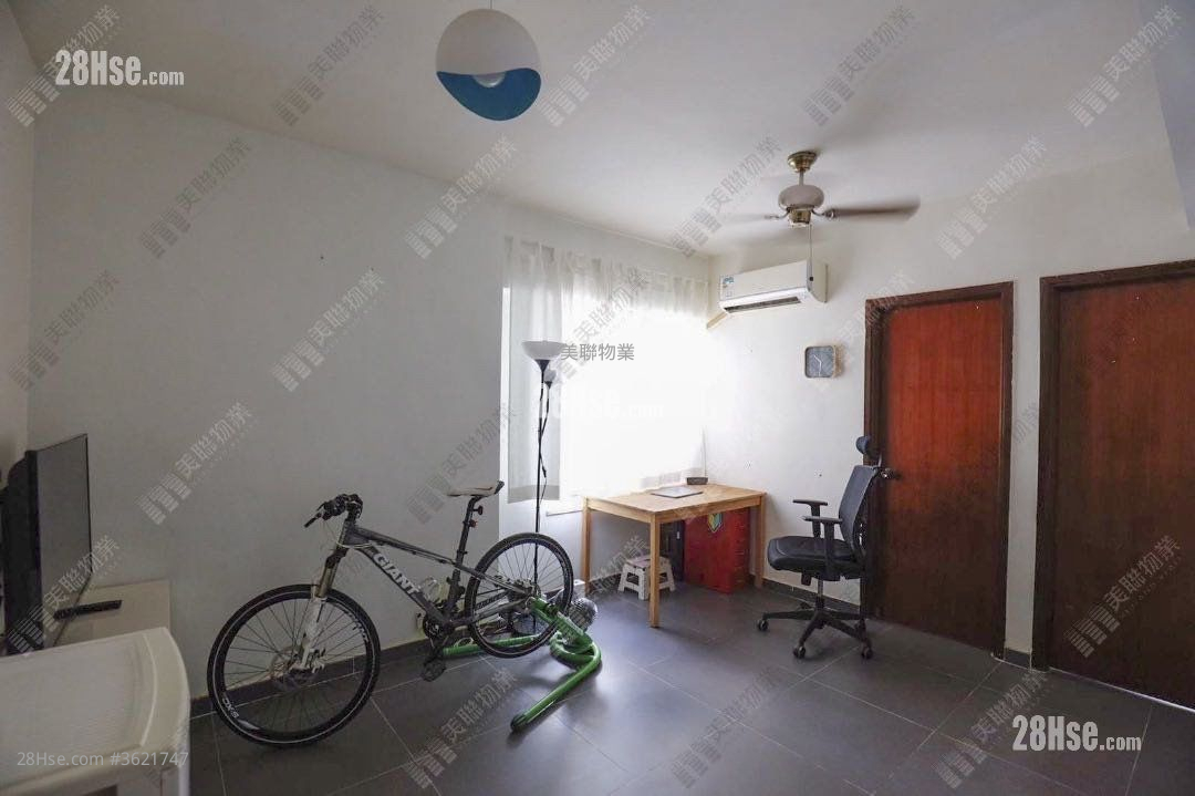 Fanling Centre Sell 2 Bedrooms 366 ft²